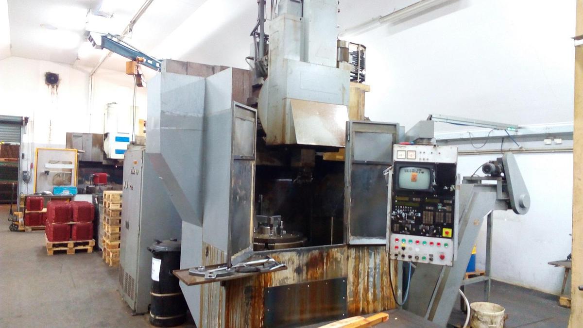 Použitý TOS HULIN SKIQ 8 CNC