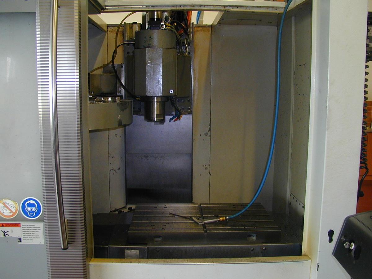 Used Deckel  MAHO DMC 63 V