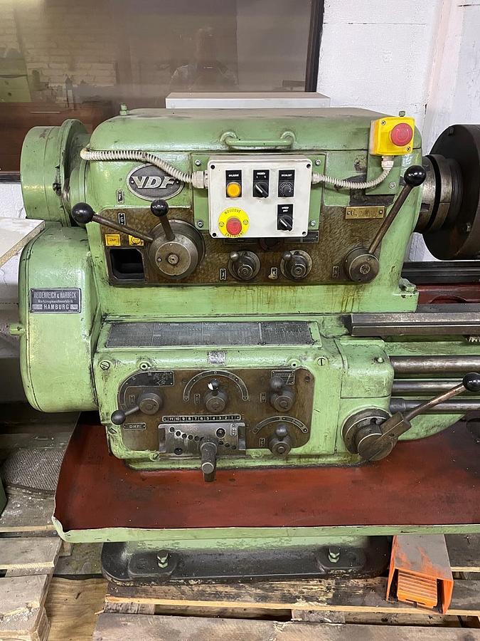 Used VDF Centre Lathe
