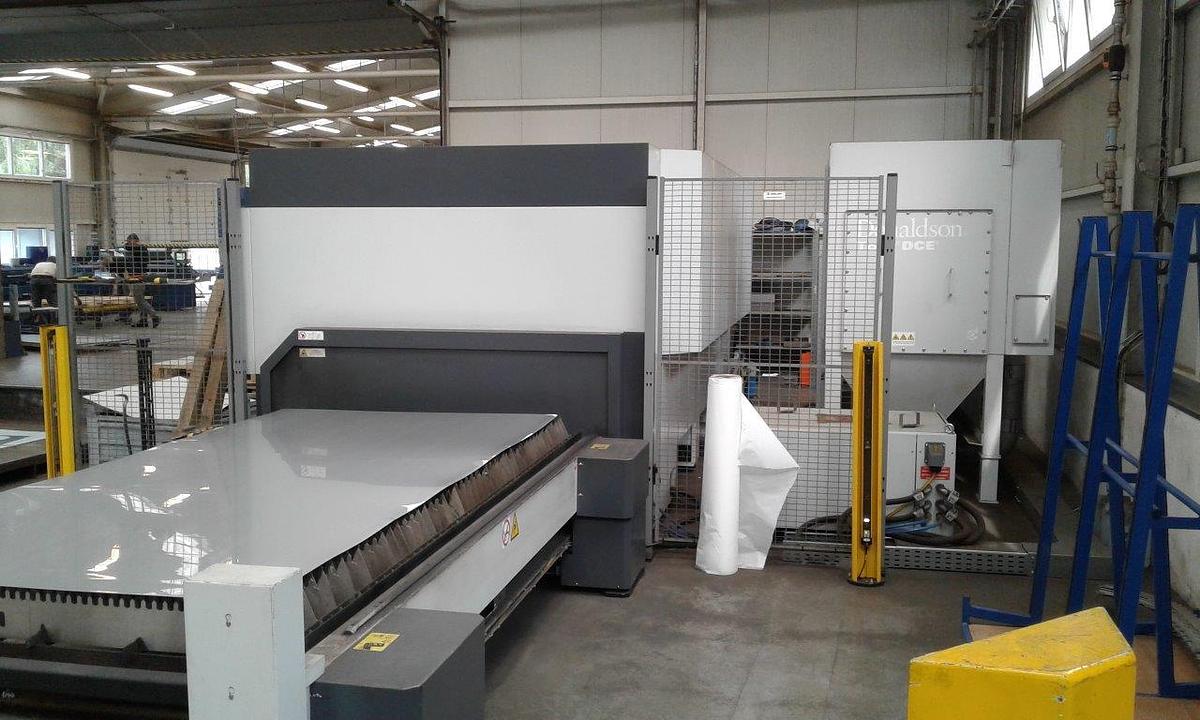 Gebraucht LVD PHOENIX 3015-FL
