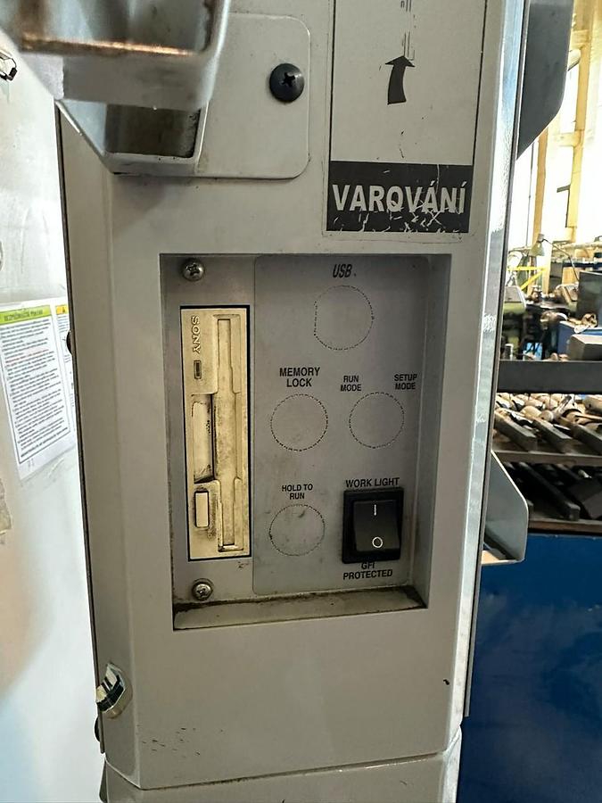 Obráběcí centrum (vertikální) HAAS VF-2DHE