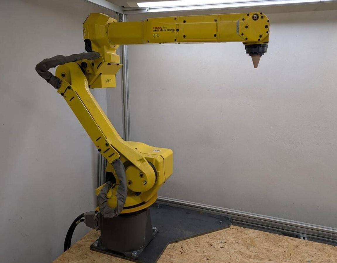 Robot FANUC ARC Mate 100iC/6L