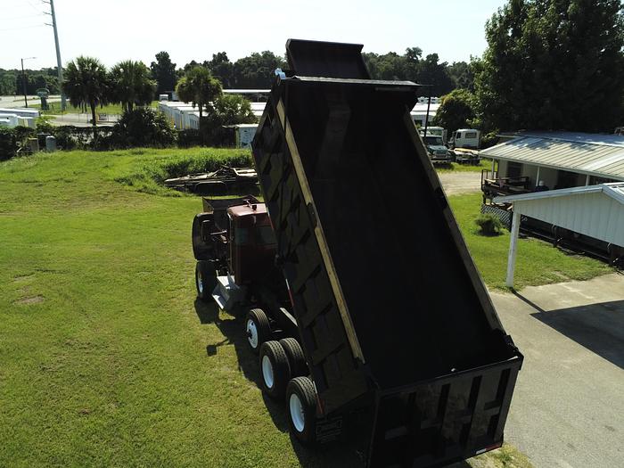 Used 2009 Kenworth W900