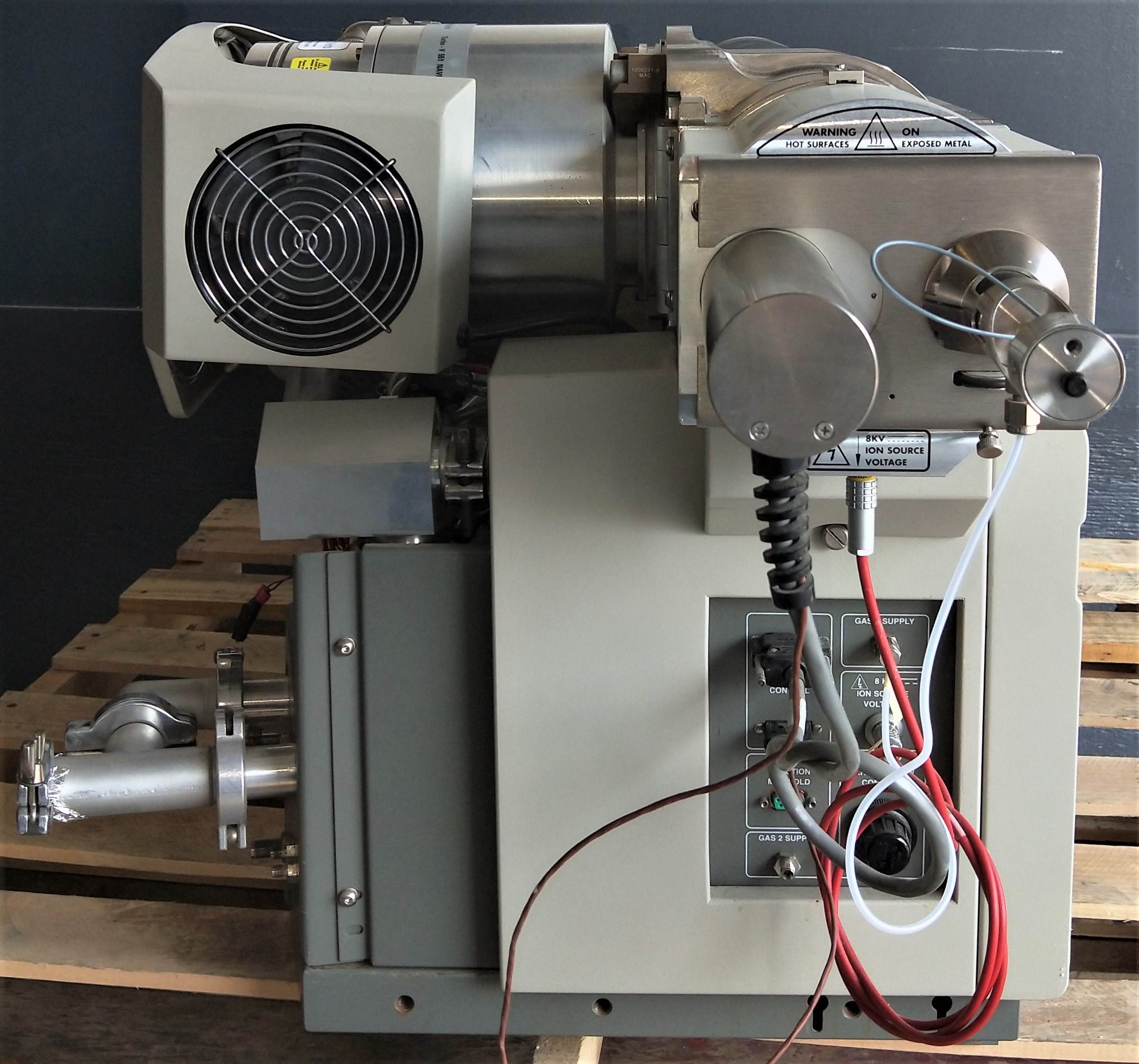 Used Applied Biosystems MDS Sciex API 3000 LC/MS/MS Spectrometer