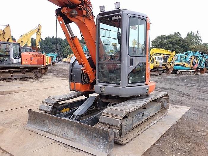 Used 2002 HITACHI ZX75UR