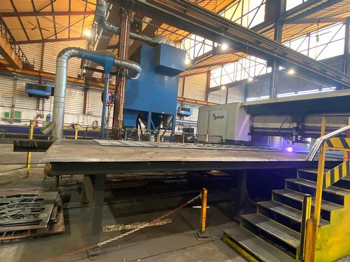 Usato 2003 LINEA DI PUNZONATURA, FORATURA E MARCATURA FICEP C25