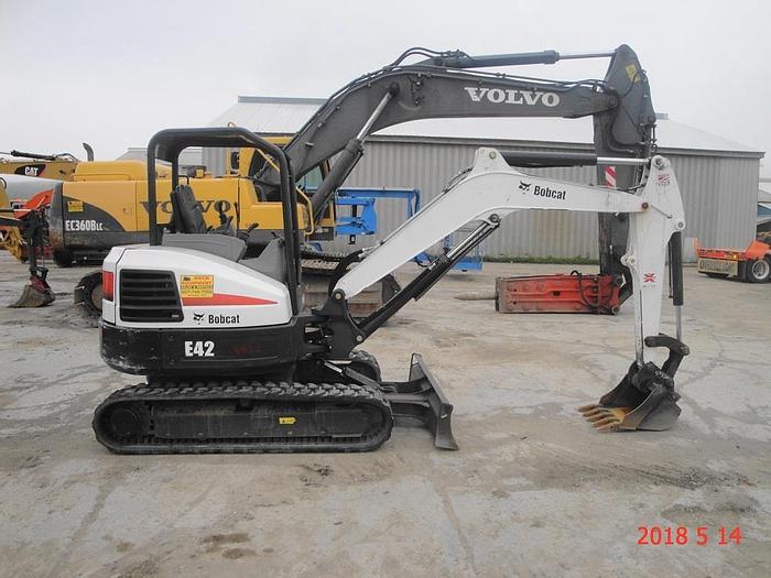 Used 2014 BOBCAT E42