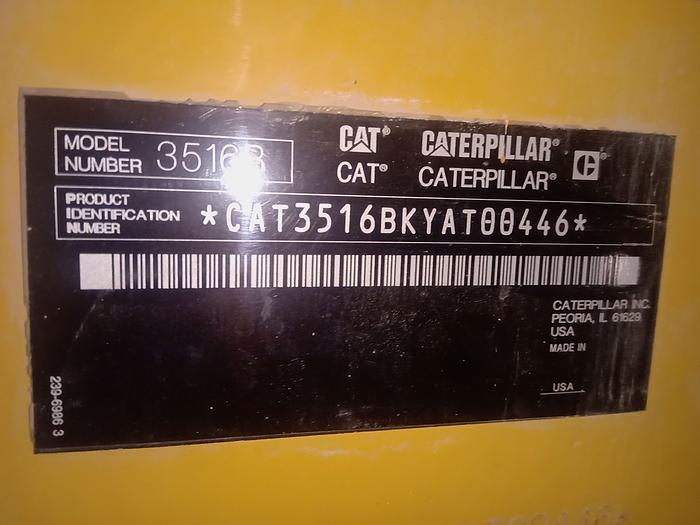 Usado 2011 CATERPILLAR 3516B 2000 KVA