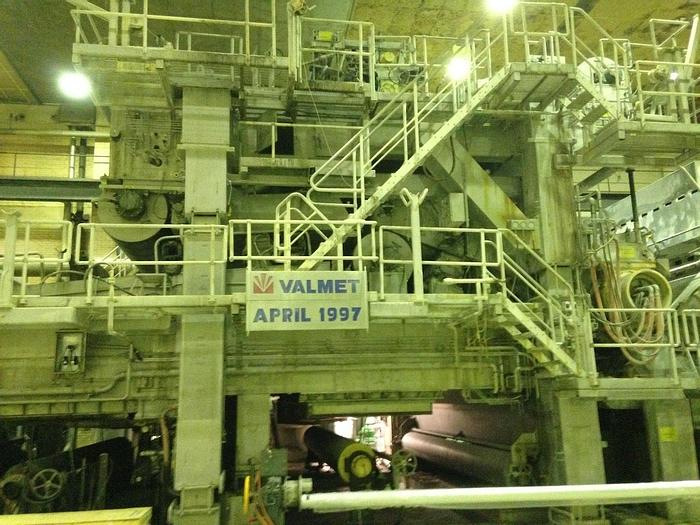 Used 262" (6.65M) TRIM SC/NEWSPRINT PAPER MACHINE SPEEDFORMER 400 TPD 3280 FPM (1000 MPM)