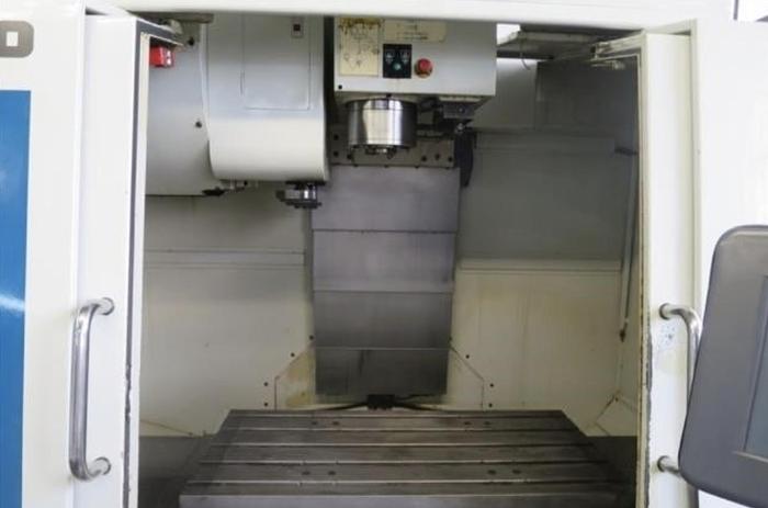 Used 2004 HURCO VMX30 Vertical Machining Center