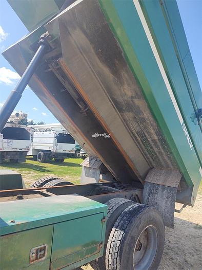 Used 2004 STERLING ACTERRA