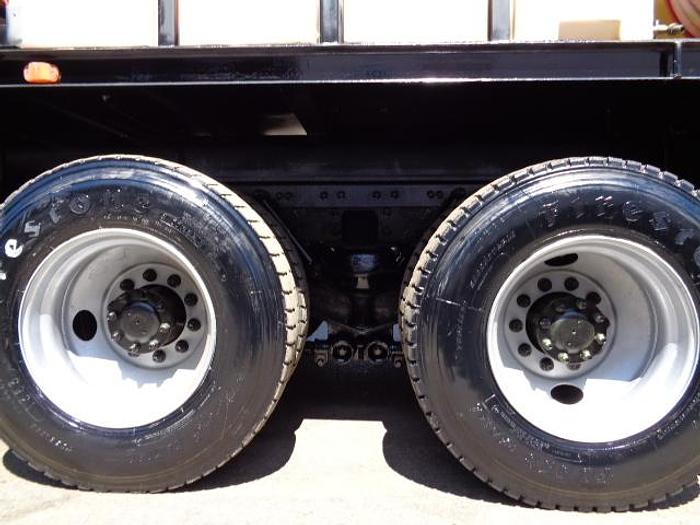 Used 2006 20ft. Vactron flatbed