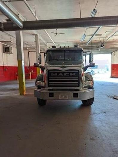 Used 2019 Mack Granite CV713