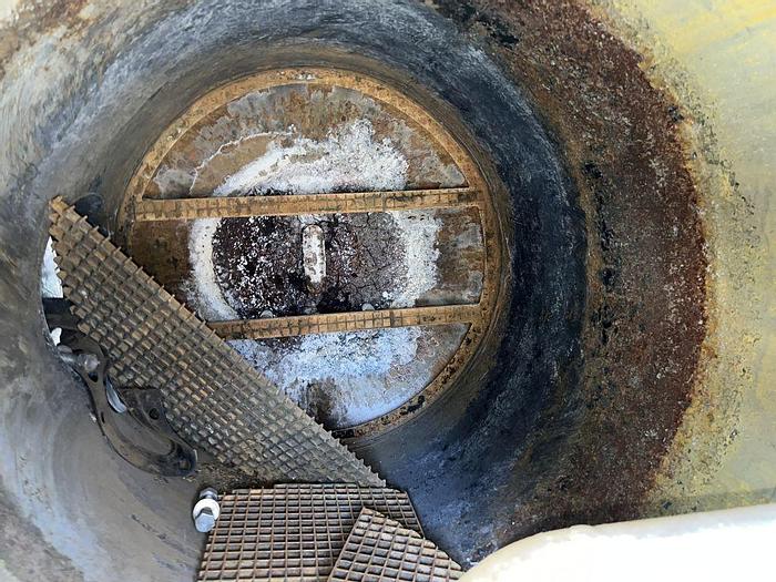 Used Tank, 950 Gallon, S/st, 55 PSI, DT/DB, Morfab, ASME #S744618