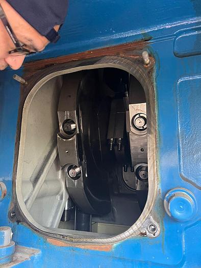 Promoted Wartsila W18V32 with ABB generator excellent condition very low hours.