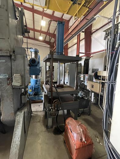 Used CUSTOM BUILT 50 TON(ESTIMATING TONNAGE) HYDRAULIC 4 POST PRESS