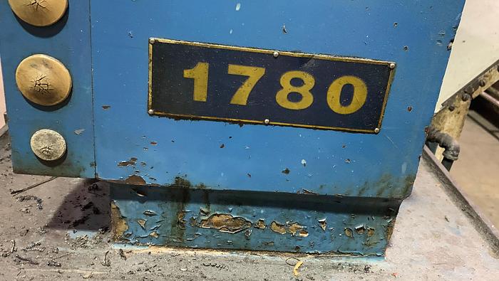 Used YAM MODEL 2000G 17" X 80" ENGINE LATHE