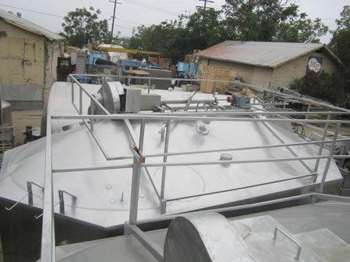 Used Tank, 4,000 Gallon, S/st, Jkt, Agit, Kusel, Cheese Vat, #S738330