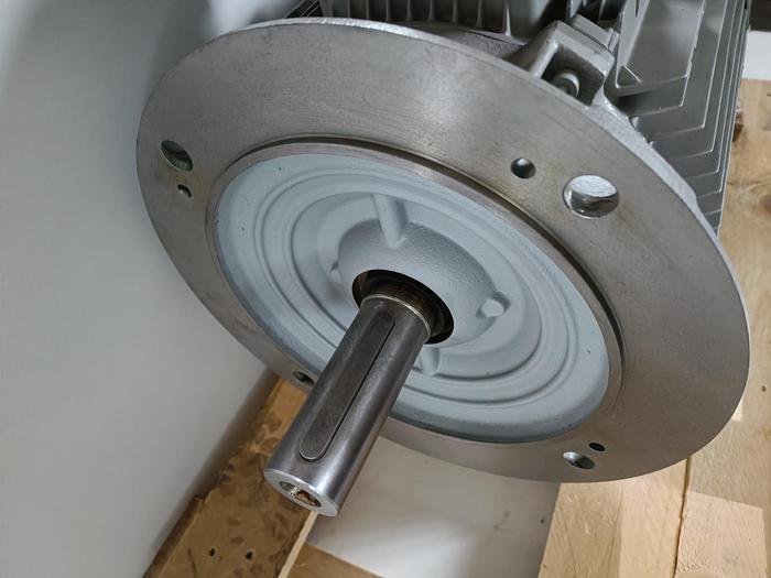 Elektromotor mit Bremse und Ventilator, 1AV2162B-LE10011DB222FB4-Z, 11KW, Siemens, neu