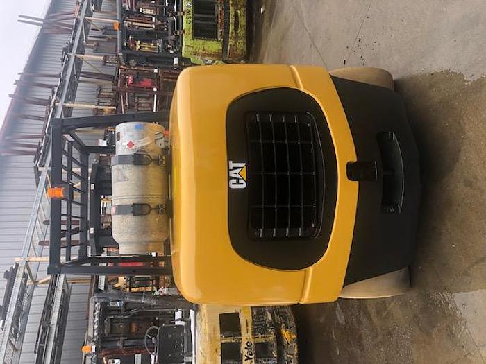 Used 2001 CATERPILLAR GC70K