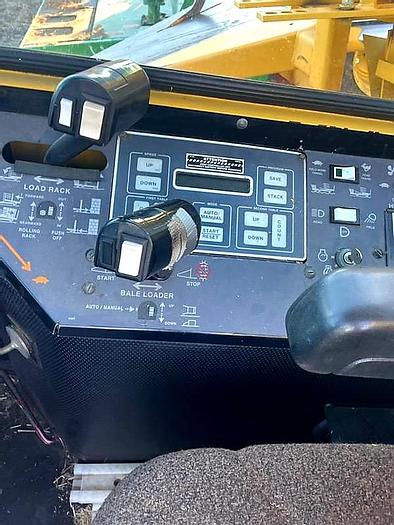 Used 2004 New Holland 1095 Bale Wagon ** Excellent Condition **