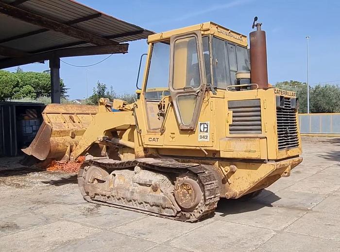 Usato 1994 Pala Gommata Caterpillar 943 con Ripper