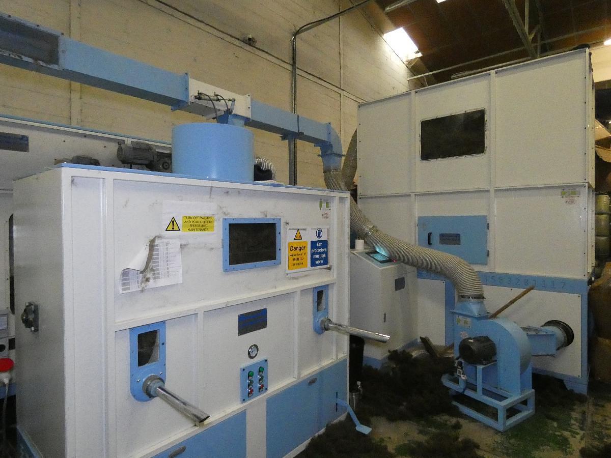 Used Fully automated fibre opening and filling machine