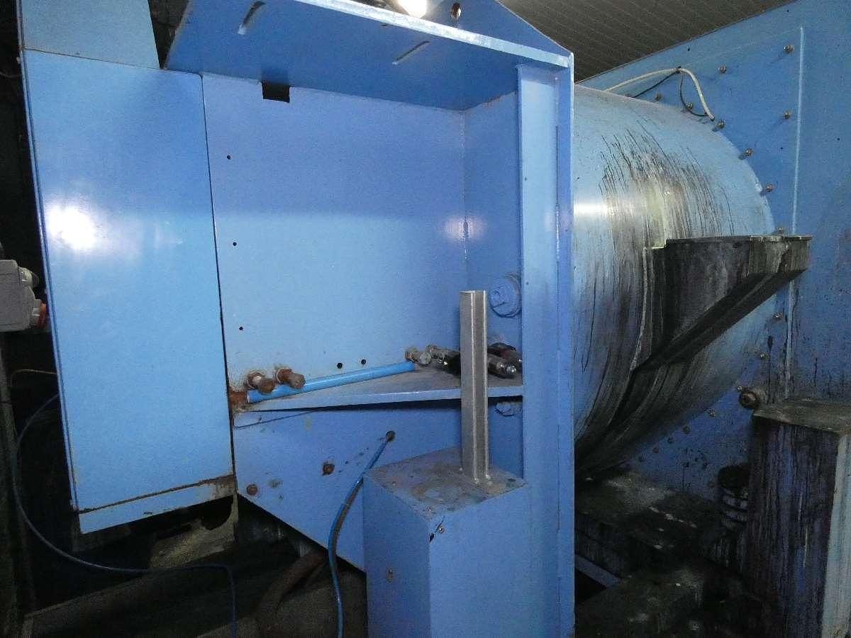 Used 1 x 90kg Cherry Tree Washer Extractor