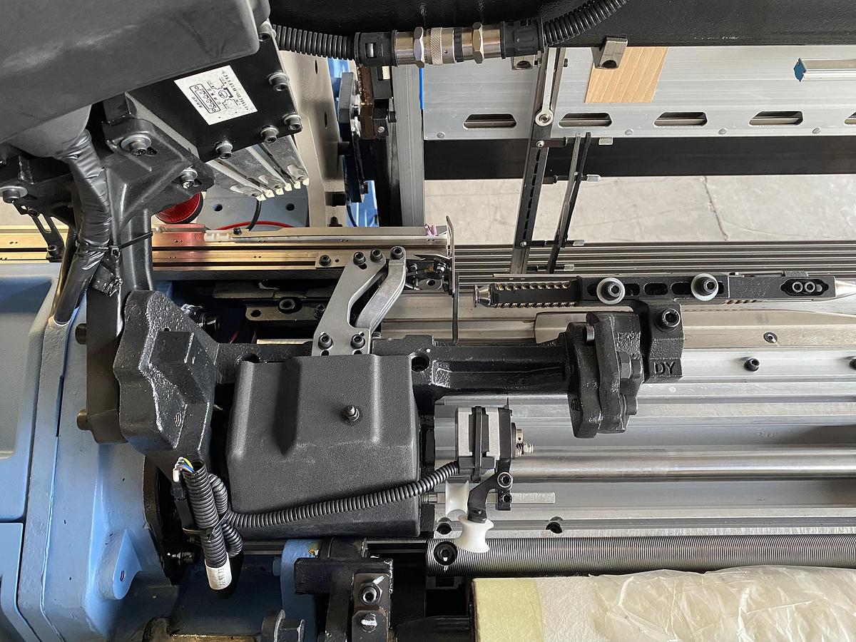 Rifa High Speed Rapier Loom