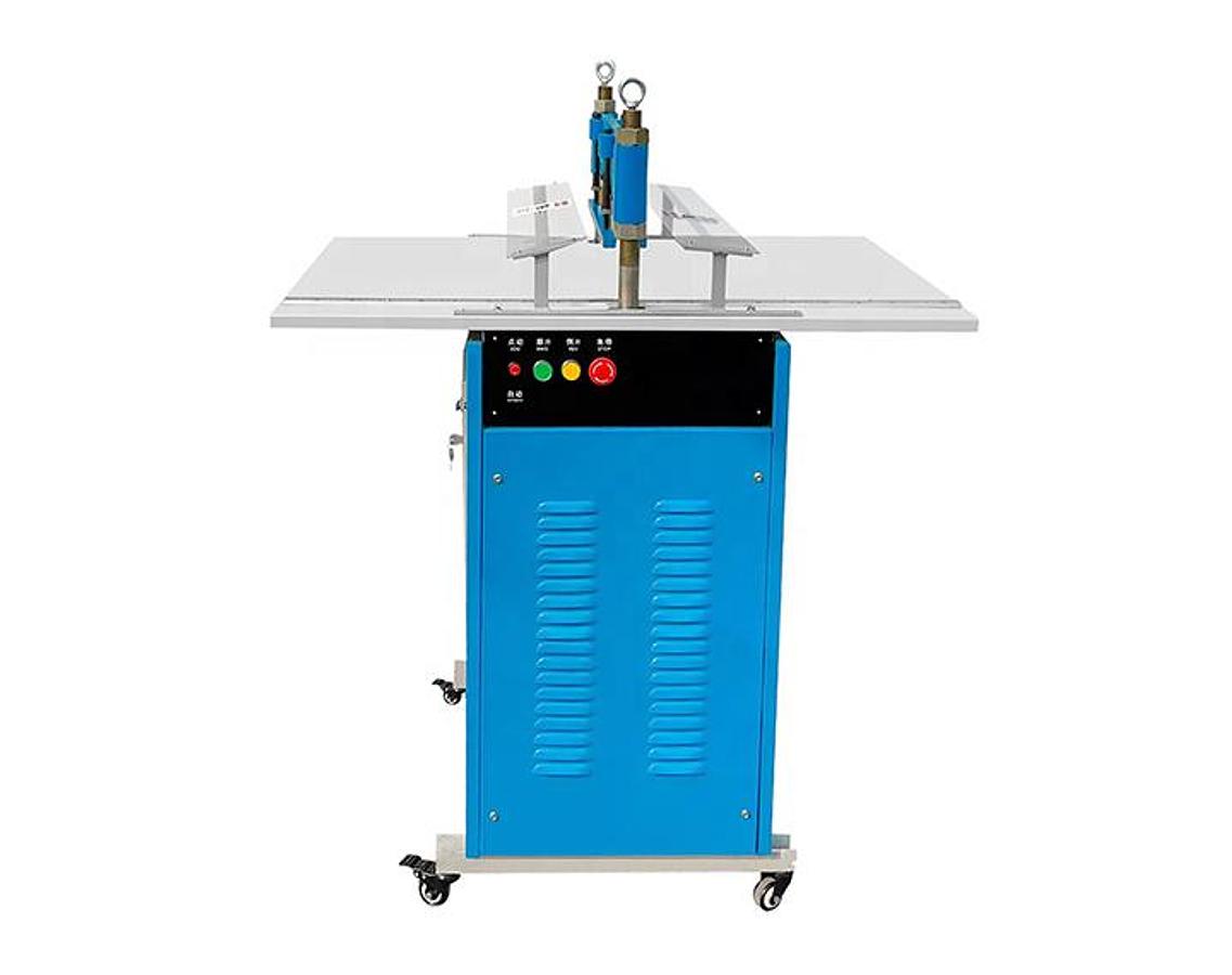 Fabric Pinking Machine