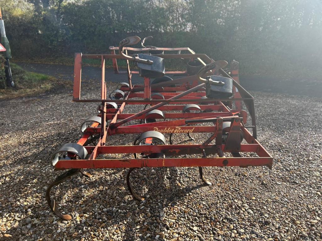 Used Doublet-Record 4.5m Cultivator