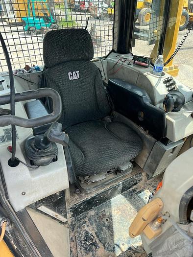 Used 2013 CAT D6N LGP