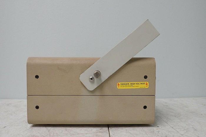 Used BRL Life Technologies Cat Series 1600 Cell-Porator Pulse Control + Power Supply