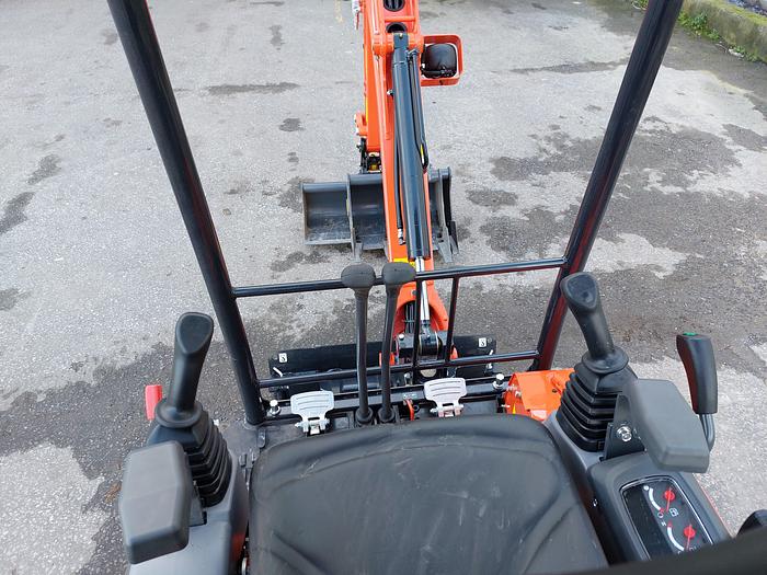 Kubota U17-3a