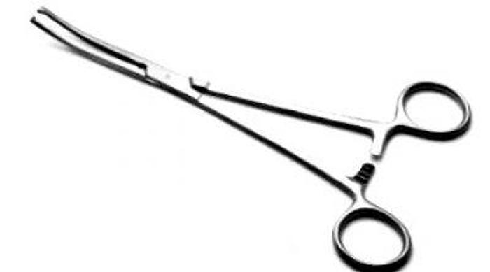 Used Forceps Artery Kocher Curved 1 in 2 Teeth 200mm (8in)
