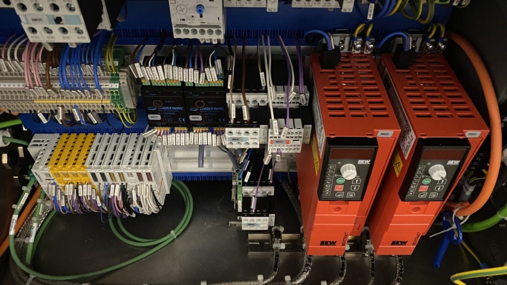 Used Multivac R275CD thermoformer SKIN-pack