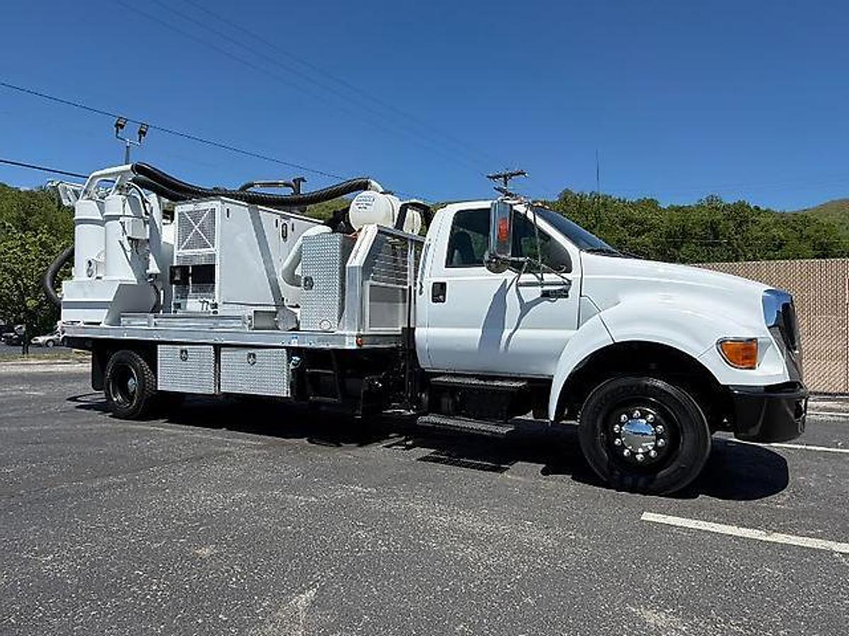 Used 2015 FORD F-650 TELLUS TUT VACUUM EXCAVATION TRUCK