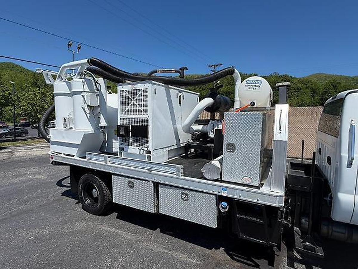 Used 2015 FORD F-650 TELLUS TUT VACUUM EXCAVATION TRUCK