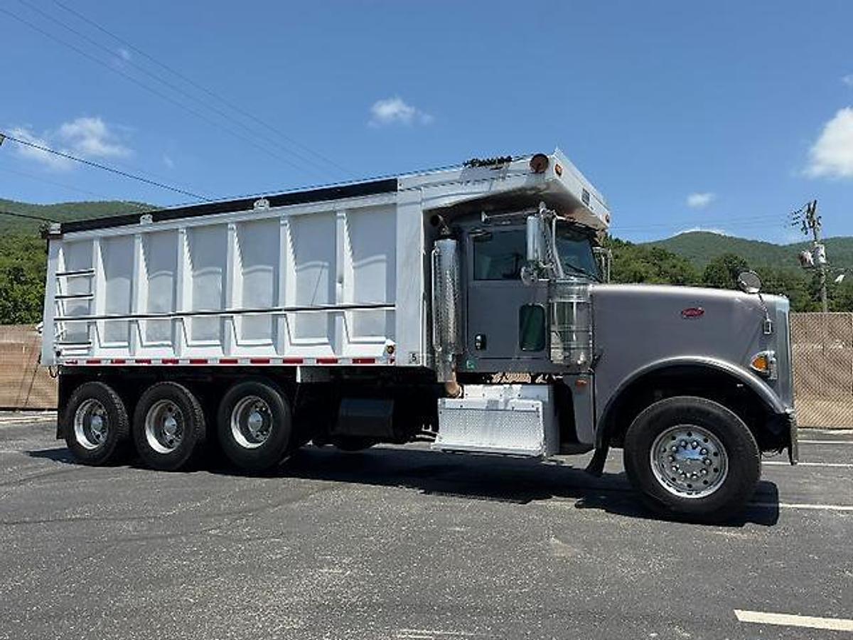 Used 2013 PETERBILT 367 FACTORY TRI-AXLE DUMP TRUCK EAST ALUM DUMP BED