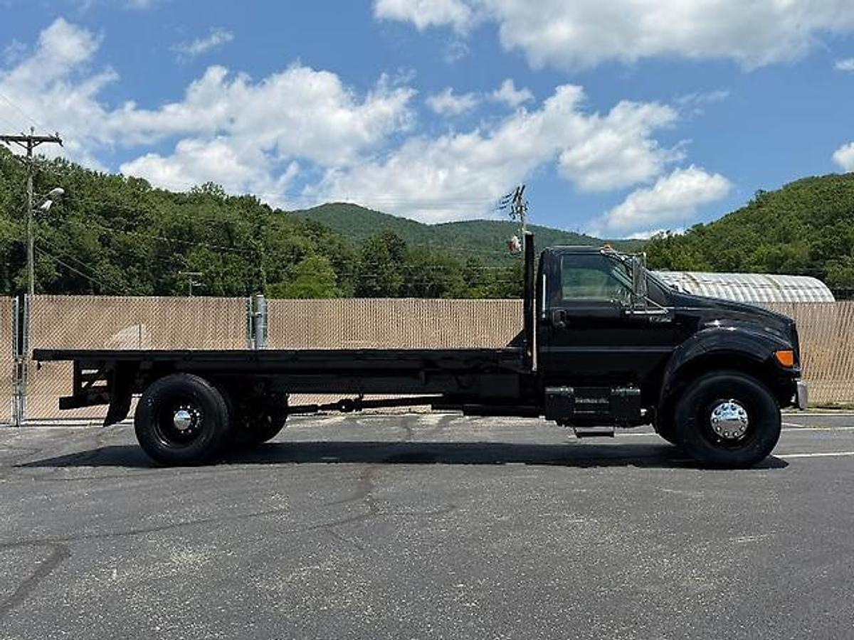 Used FORD F750 18 FT FLATBED DUMP TRUCK CATERPILLAR DIESEL 7 SPEED