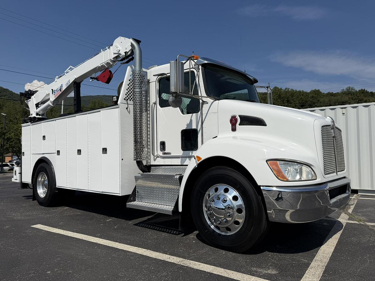 Used 2015 KENWORTH T370 SERVICE TRUCK STELLAR 10630 CRANE MILLER ENPAK KNAPHEIDE 14 FT BODY