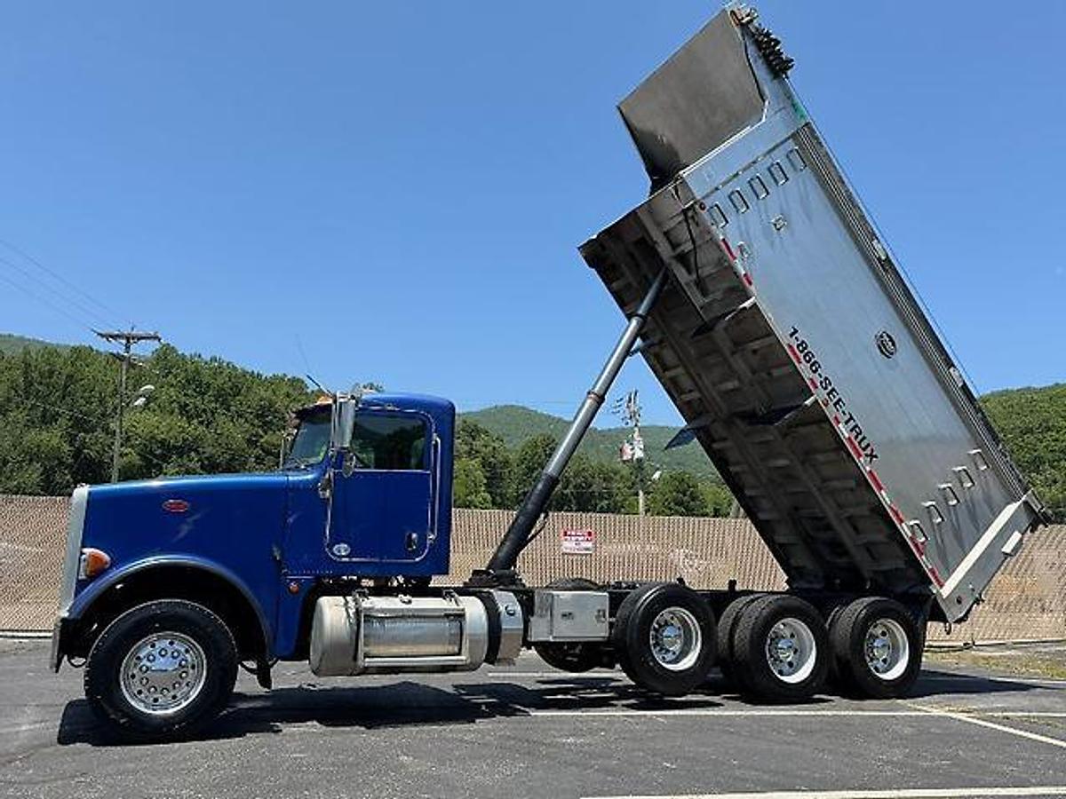Used 2014 PETERBILT 367 FACTORY TRI-AXLE DUMP TRUCK MAC ALUM DUMP BED
