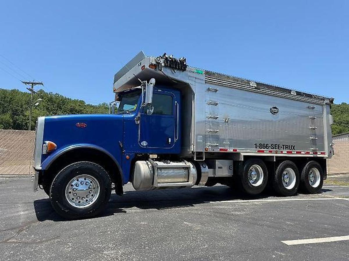 Used 2014 PETERBILT 367 FACTORY TRI-AXLE DUMP TRUCK MAC ALUM DUMP BED