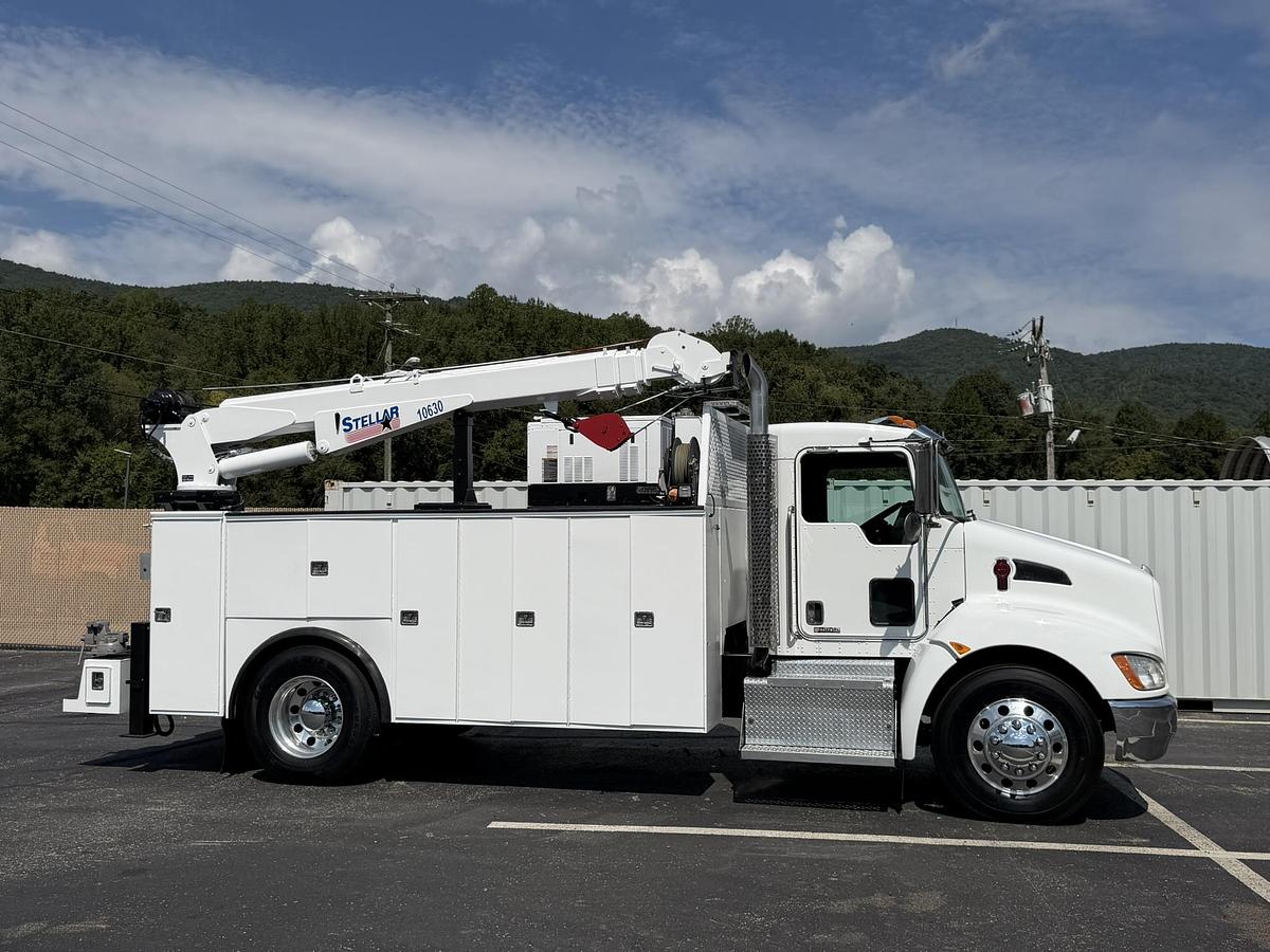 Used 2015 KENWORTH T370 SERVICE TRUCK STELLAR 10630 CRANE MILLER ENPAK KNAPHEIDE 14 FT BODY