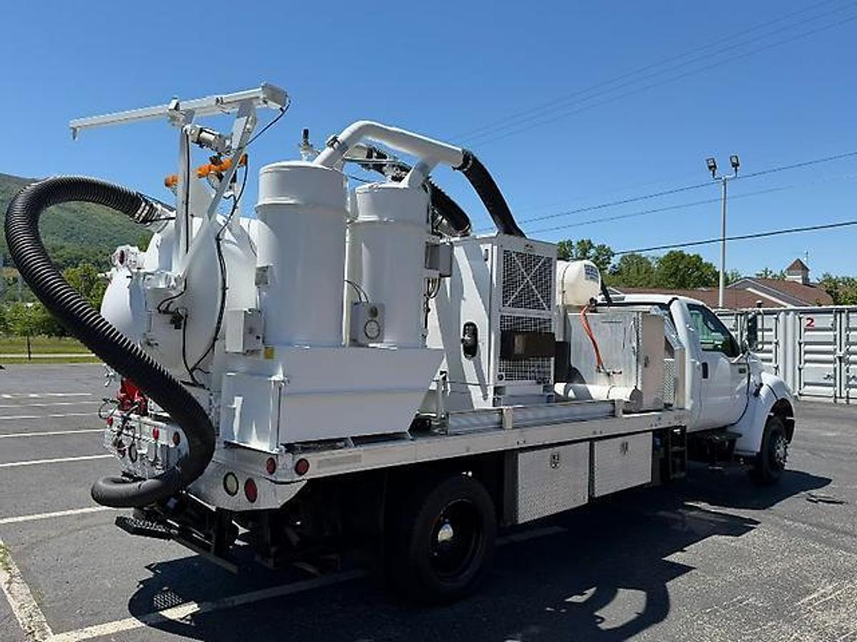 Used 2015 FORD F-650 TELLUS TUT VACUUM EXCAVATION TRUCK