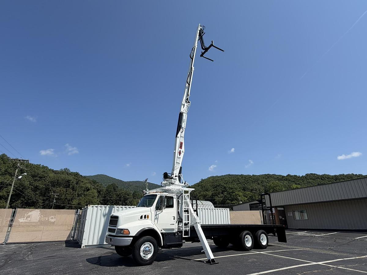 Used 1999 STERLING L9513 IMT 1600 BOOM CRANE CONSTRUCTION DELIVERY TRUCK