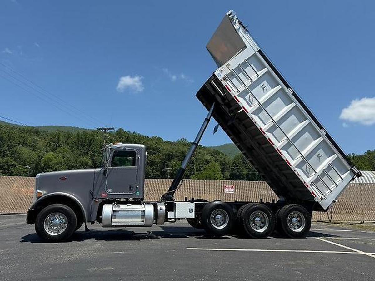 Used 2013 PETERBILT 367 FACTORY TRI-AXLE DUMP TRUCK EAST ALUM DUMP BED