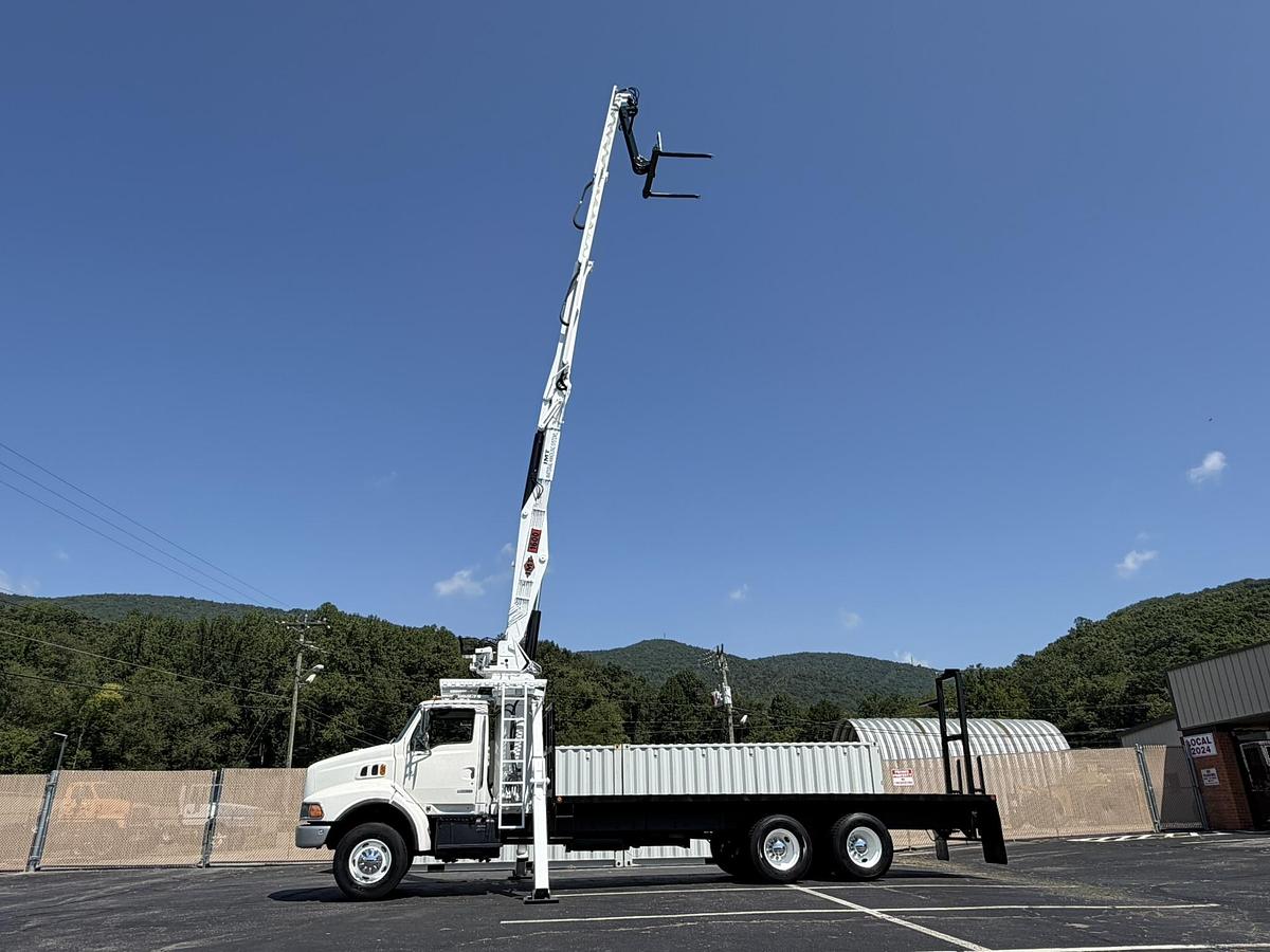 Used 1999 STERLING L9513 IMT 1600 BOOM CRANE CONSTRUCTION DELIVERY TRUCK
