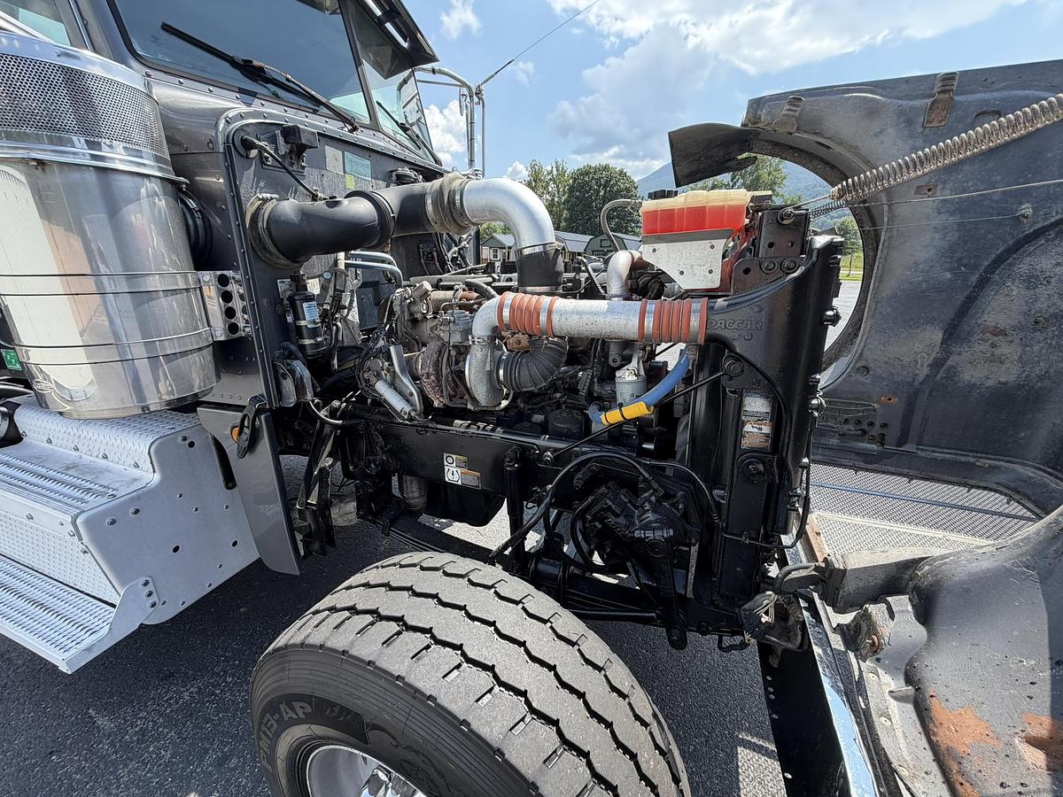 Used 2013 PETERBILT 367 FACTORY TRI-AXLE DUMP TRUCK EAST ALUM DUMP BED