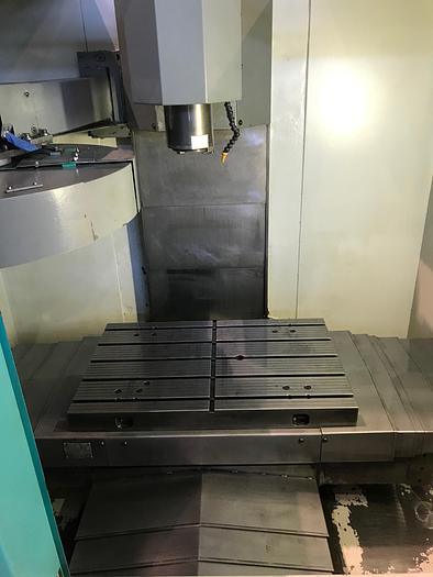 Usato CENTRO DI LAVORO VERTICALE 